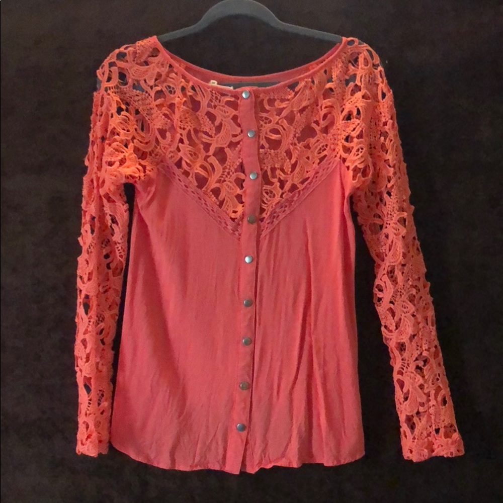 Altard State Button Back Blouse - Picture 2 of 3